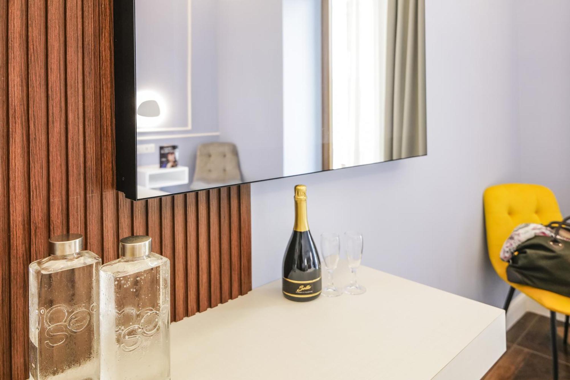 Cafe Latino Suites 소렌토 외부 사진